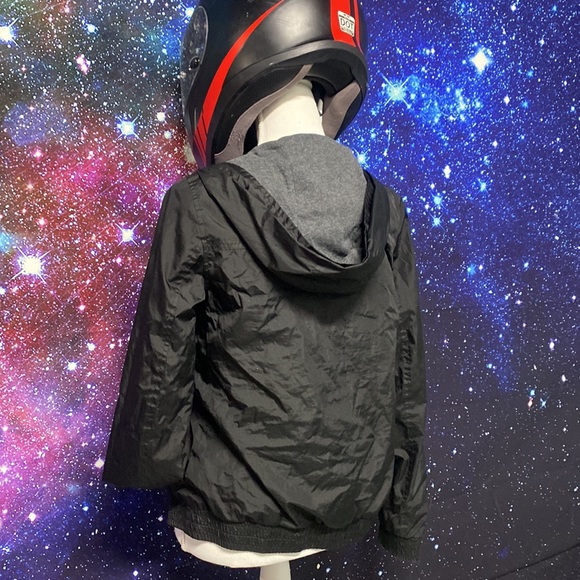 Zine | M | Sleek Black Windbreaker Jacket - Picture 6 of 8